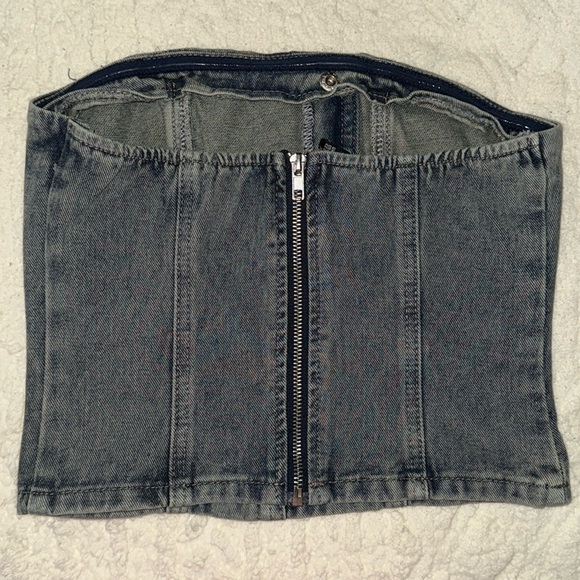STRAPLESS DENIM BANDEAU TOP - Picture 3 of 3